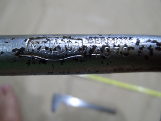 ด้ามขัน(ต่อลูกบล็อค)  GERMANY