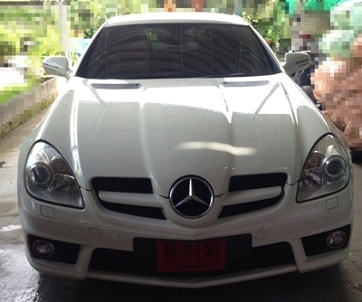 ขายรถ 2010  Benz SLK200 kompressor สีขาว ถูกด่วน