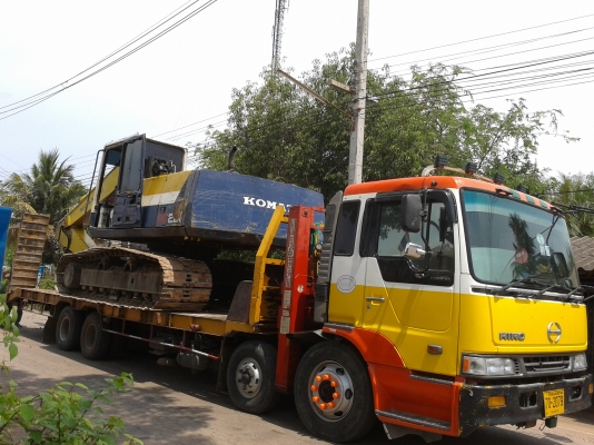 ขาย KOMATSU PC 200 - 5 คอนโทรลยาว แอร์พร้อม เอกสารเล่มทะเบียน โทร 0862254227