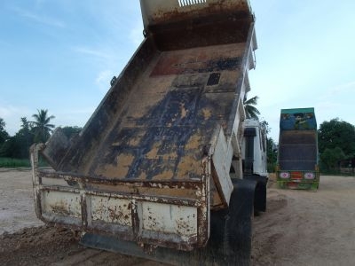 ขายรถดั้มพ์ ฟูโซ่ เครื่อง 195 6D16 ขาย 650,000 บาท (ลดแล้ว ต่อรองได้) แชสซี นิสสัน UG รถจดประกอบ ลดราคา เหลือ 695,000 บาท ขายรถดั้มพ์ ฟูโซ่ เครื่อง 195 6D16 ขาย 650,000 บาท (ลดแล้ว ต่อรองได้) แชสซี นิสสัน UG รถจดประกอบ ลดราคา เหลือ 695,000 บาท