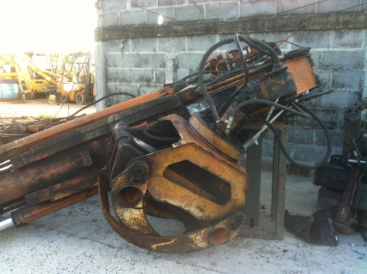 รถเครน 4ล้อยาง kobelco 70  บูม 6ปลอก