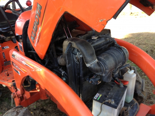 คูโบต้า 36  ขายพร้อมอุปกร ใบมีด และผานตราช้าง  ครับ