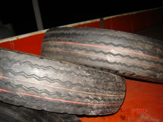 ขายยางใหม่ 6 ล้อ สนใจติดต่อ  081-2805754