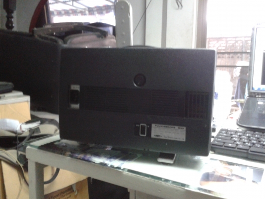 เครื่องฉายหนังแปดมิลสภาพใหม่มาก