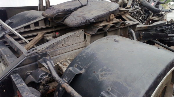 (เหลือเชื่อ...คนขับแค่บาดเจ็บ) ขายซาก6ล้อหัวลากออกใหม่ป้ายแดง (เหลือเชื่อ...คนขับแค่บาดเจ็บ) ขายซาก6ล้อหัวลากออกใหม่ป้ายแดง