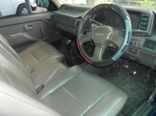 รถกระบะISUZU TFR 2500 ( 90 แรง) เครื่องดี เอกสารทะเบียนพร้อม พวงมาลัยพาวเวอร์