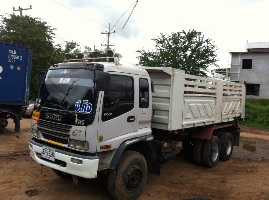 ขายอิซูซุ270 พร้อมระบบลากลูก1650000. ด่วน