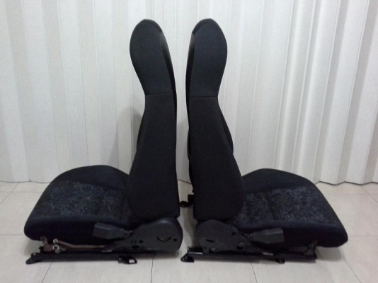 เบาะสปอร์ตไฟฟ้าคู่หน้า Toyota Supra (5,500 บาท)