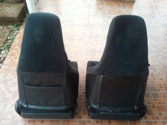 ขายเบาะคู่หน้า Prelude สภาพดี ปีกไม่ล้ม (3,000 บาท)