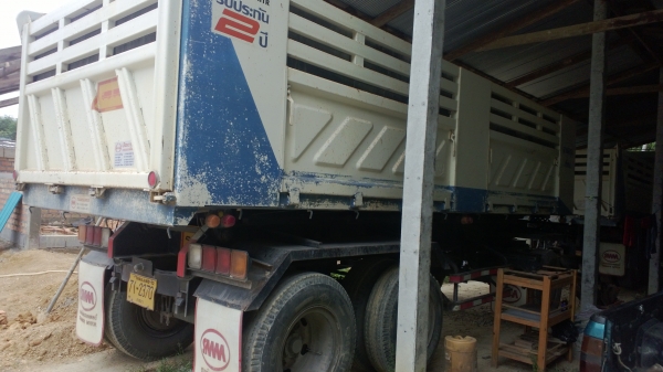 HINO 380 แรง แม่-ลูก ปี*53 ใช้น้อย 104000 กม. HINO 380 แรง แม่-ลูก ปี*53 ใช้น้อย 104000 กม.