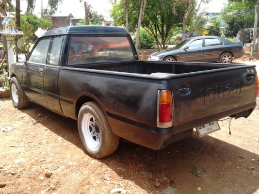 ***ขายแล้วครับขอบคุณ Truck2hand ขาย กระบะแค็ป สภาพดีราคาไม่แพง ISUZU KB2500 เครื่องมังกร 2.5ยอดนิยม เครื่องดีแห้ง ช่วงล่างดีคัสซีสวยไม่ผุไม่ดาม กระบะพื้นไม่ผุ หัวเก๋งดีไม่ผุภายในดีคอนโซลครบ สีดีขัดหน่อยสวยเลย พร้อมใช้ พร้อมลุยงาน เอกสารครบ ราคาต่อรองได้คร