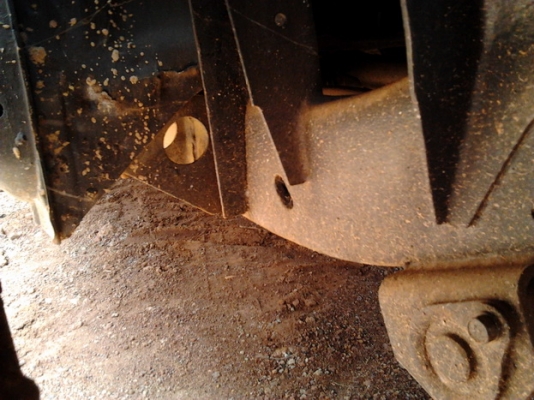 ***ขายแล้วครับขอบคุณ Truck2hand ขาย กระบะแค็ป สภาพดีราคาไม่แพง ISUZU KB2500 เครื่องมังกร 2.5ยอดนิยม เครื่องดีแห้ง ช่วงล่างดีคัสซีสวยไม่ผุไม่ดาม กระบะพื้นไม่ผุ หัวเก๋งดีไม่ผุภายในดีคอนโซลครบ สีดีขัดหน่อยสวยเลย พร้อมใช้ พร้อมลุยงาน เอกสารครบ ราคาต่อรองได้คร