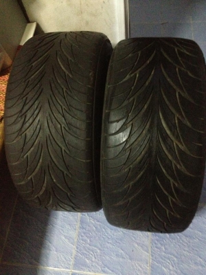 ขายยางPotenza RE050A 245-40-18 ปี10 ดอกเต็ม95\% 1คู่ถูกๆ 4200