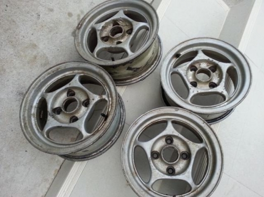 Pro1 แท้ 13x5.5 et15 4/110 ราคาพร้อมส่ง