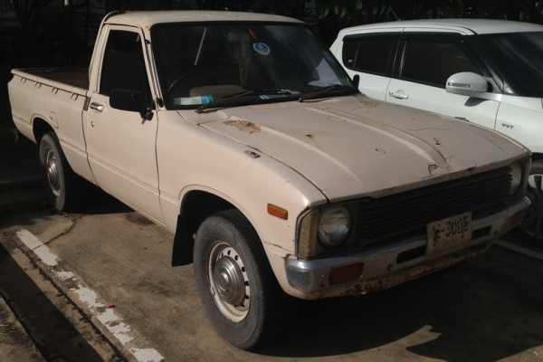 .....ขายโตโยต้า ม้าfe กระบะสั้น 4 ขอ ลดอีก 45,000 อยากขาย.....