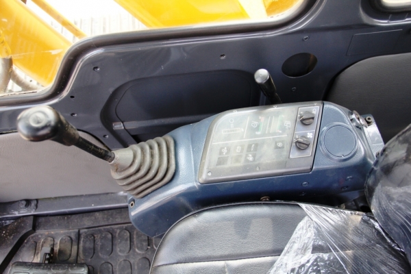 มาถึงเมืองไทยแล้ว มือสองญี่ปุ่นนำเข้าเอง แบคโฮ KOMATSU-PC70-7 มือสองญี่ปุ่นแท้ สภาพดี ทำสีแล้ว รถพร้อมใช้ ราคาคุยกันได้ มีบริการขนส่ง มาถึงเมืองไทยแล้ว มือสองญี่ปุ่นนำเข้าเอง แบคโฮ KOMATSU-PC70-7 มือสองญี่ปุ่นแท้ สภาพดี ทำสีแล้ว รถพร้อมใช้ ราคาคุยกันได้ มีบริการขนส่ง