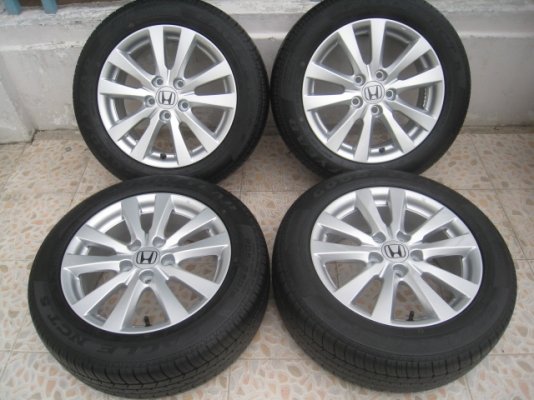 ขายล้อแม็ก Honda civic fb ถอดรถป้ายแดง 16"x6.5" et45 5 รู 114.3 +ยางสัปดาห์ที่ 11 ปี 13 (081-3747940)