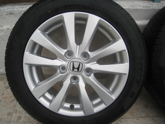 ขายล้อแม็ก Honda civic fb ถอดรถป้ายแดง 16"x6.5" et45 5 รู 114.3 +ยางสัปดาห์ที่ 11 ปี 13 (081-3747940)