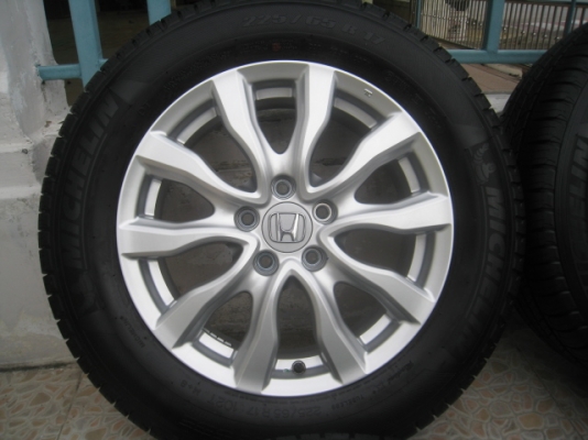 ขายล้อแม็ก Honda CRV G4 ถอดรถป้ายแดง 17"x6.5" et50 5รู114.3 + ยางปี 13 สนใจติดต่อ เล็กคลองสามครับ (081-3747940)