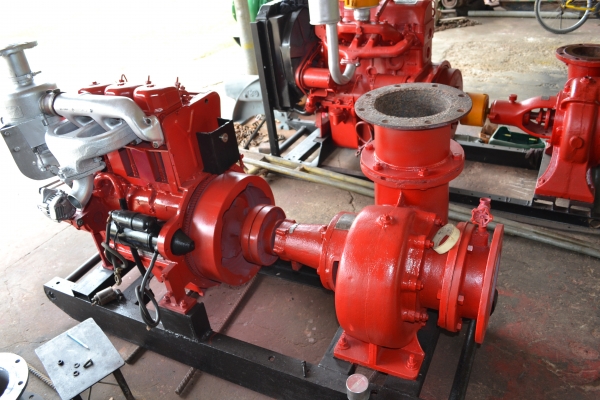 ขายเครื่องสูบน้ำ DEUTZ F3L 912 (3 สูบ)