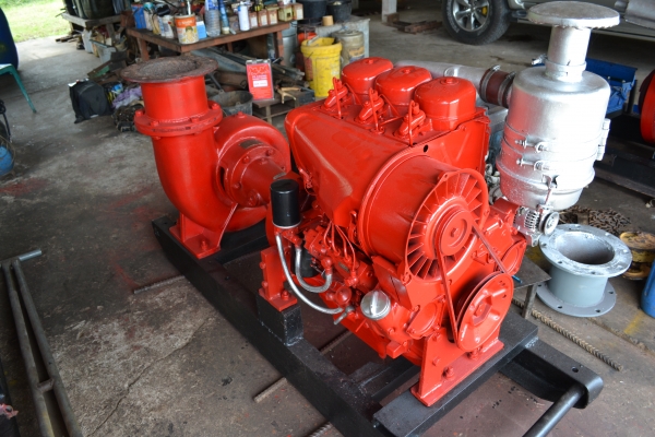 ขายเครื่องสูบน้ำ DEUTZ F3L 912 (3 สูบ)