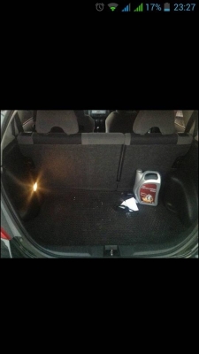 ขาย HONDA JAZZ ปี50 เกียร์ธรรมดา สีดำ สภาพสวย เครื่องแน่นๆ ราคาถูกครับ