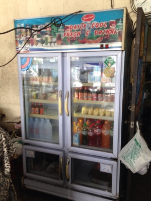 ขายตู้แช่ 2 ตัวซื้อมาไม่ถึงปี