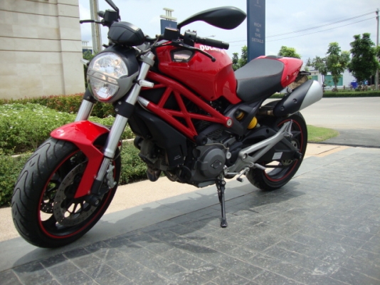 ขาย DUCATI MONSTER 795 ปี 2012 รถจากศูนย์ทองหล่อ ทะเบียนพร้อม