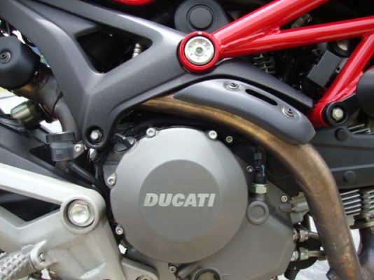 ขาย DUCATI MONSTER 795 ปี 2012 รถจากศูนย์ทองหล่อ ทะเบียนพร้อม