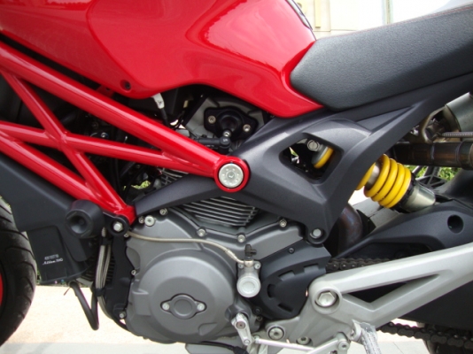 ขาย DUCATI MONSTER 795 ปี 2012 รถจากศูนย์ทองหล่อ ทะเบียนพร้อม