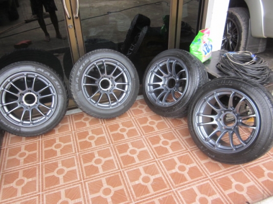 ขายล้อแมค  17  หน้า  8  หลัง  9  ครับ