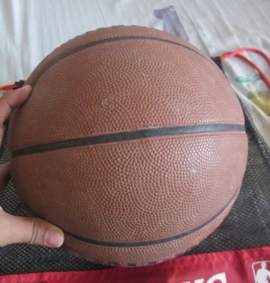 ลูกบาส Spalding พร้อมถุง ลูกบาส Spalding พร้อมถุง