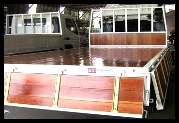 รับต่อกรบะไม้คาร์โก้และกระบะเหล็ก