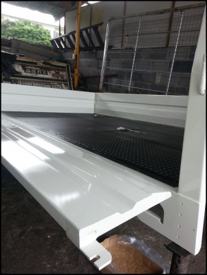 รับต่อกรบะไม้คาร์โก้และกระบะเหล็ก