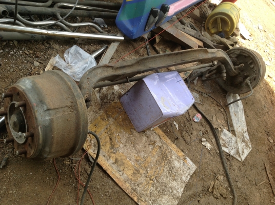 ขาย คานหน้า HINO FB ถูก ๆ ครับ ขาย คานหน้า HINO FB ถูก ๆ ครับ