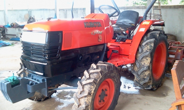 ขายรถไถคูโบต้า35แรงรถสวยพร้อมใช้มีโรตารี่และผาน6ให้อีกหนึ่งพวงครับ