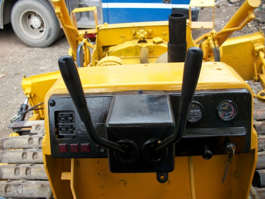 แทรคเตอร์ D20-60