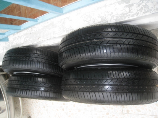 ขายกะทะ Nissan march ถอดรถป้ายแดง ขอบ14 +ฝาครอบ+ ยางปี13 (081-3747940)