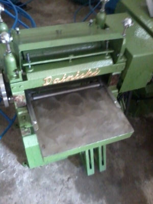 แท่นไสไม้พร้อมใบ 12 นิ้ว ราคาไม่รวมมอเตอร์