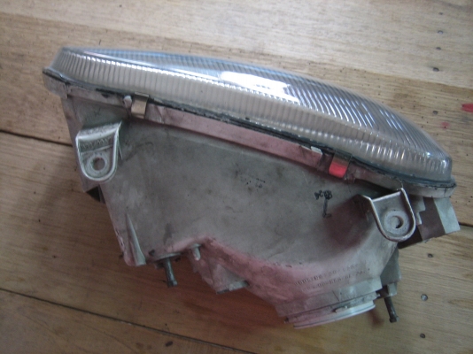 ขายโคมไฟหน้าโตโยต้าสภาพดี