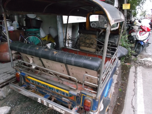 น้องต่ายซื้อให้พ่อขอให้รวยครับ**ที่สุดของเราครับ**23กค56เหลือน้อยแล้วราคานี้เหลือ4 คันตุ๊ก  ตุ๊ก  THAILAND  แท้*