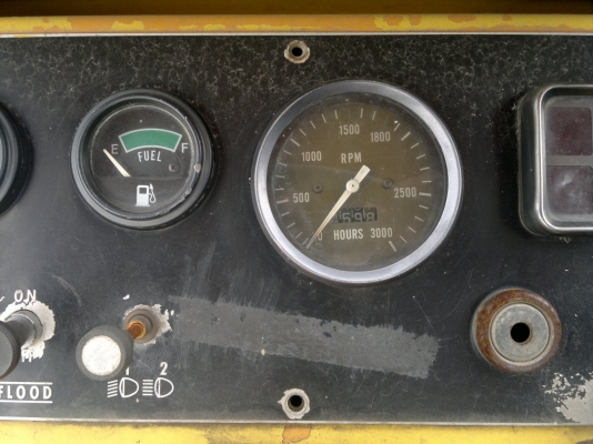 รถบด SAKAI SV500 ปี1998,10 ตัน,เพลาเดี่ยว รถนอกนำเข้าจากญี่ปุ่นสภาพสวย ไม่เคยใช้งานในไทย ราคาไม่แพงครับ ติดต่อมานะ 085-9049669 รถบด SAKAI SV500 ปี1998,10 ตัน,เพลาเดี่ยว รถนอกนำเข้าจากญี่ปุ่นสภาพสวย ไม่เคยใช้งานในไทย ราคาไม่แพงครับ ติดต่อมานะ 085-9049669