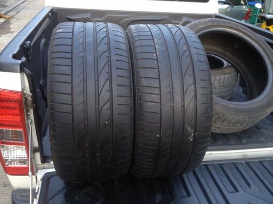 ขายยางBridgestone Potenza RE050A  255-40-17 มี1คู่ถูกๆ 2800