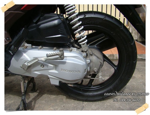 Click-i หัวฉีดตัว Top คอมบายเบรกล้อแม็กแท้ปี 54 Click-i หัวฉีดตัว Top คอมบายเบรกล้อแม็กแท้ปี 54