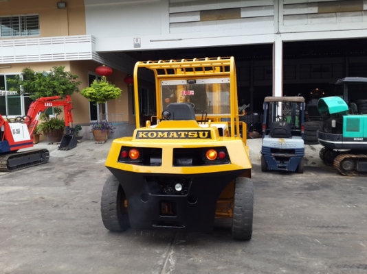 ขาย รถยก 5 ตัน KOMATSU รุ่น FD50 มือสองญี่ปุ่น ขาย รถยก 5 ตัน KOMATSU รุ่น FD50 มือสองญี่ปุ่น