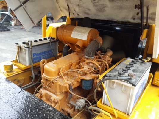 ขาย รถยก 5 ตัน KOMATSU รุ่น FD50 มือสองญี่ปุ่น ขาย รถยก 5 ตัน KOMATSU รุ่น FD50 มือสองญี่ปุ่น