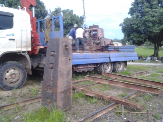 ปั่นจั่นตอกเสาเข็ม