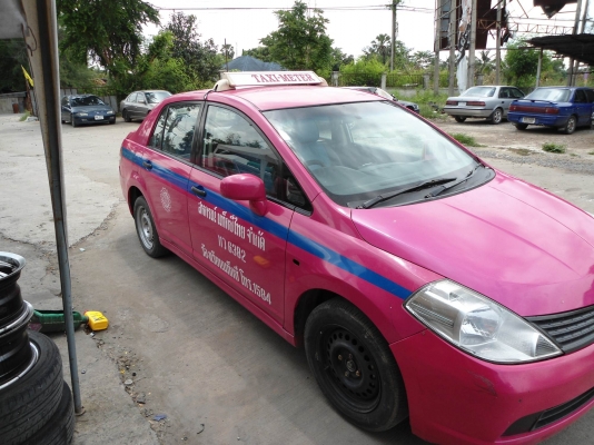 ขายแท็กซี่สภาพสวยแอร์เย็น รถเหลือ 4 ปี 10 เดือน
