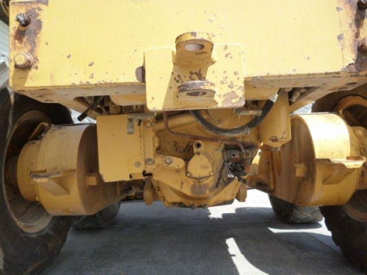 ขายรถเกรด 140H #2ZK8136 สภาพพร้อมใช้นำเข้าจาก USA/ ติดต่อ อำพล 090-9694506