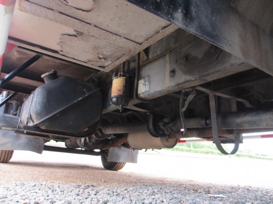 FB4J 140แรง ตู้แห้ง2บาน ยาว5เมตร